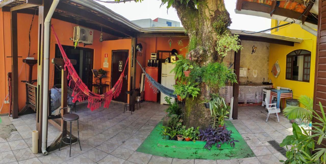 Pousada Alojaki Hostel Praia Grande  Exterior photo